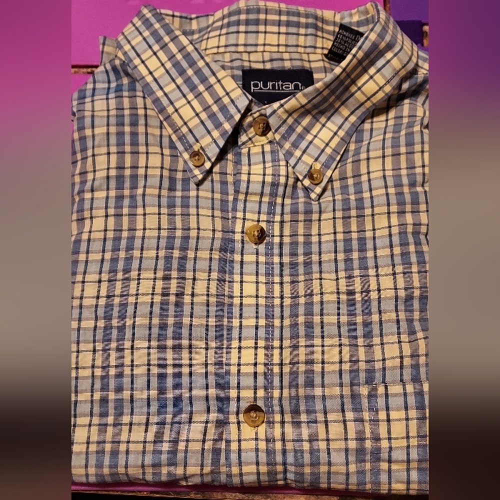 Men's short sleeve dress shirt